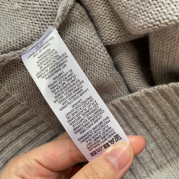 ASOS pearl and beads turtle neck wool sweater US 2 - Picture 10 of 15